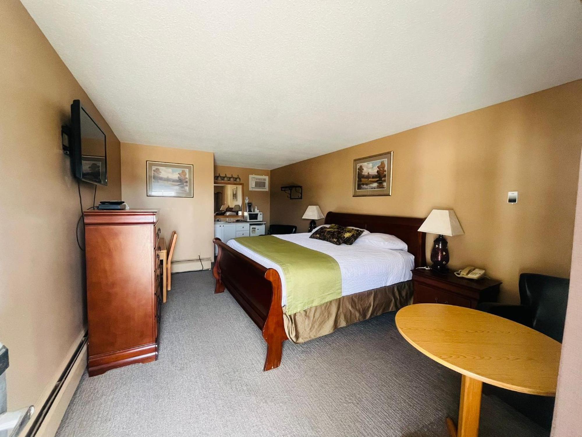 Travelodge By Wyndham Moose Jaw Εξωτερικό φωτογραφία