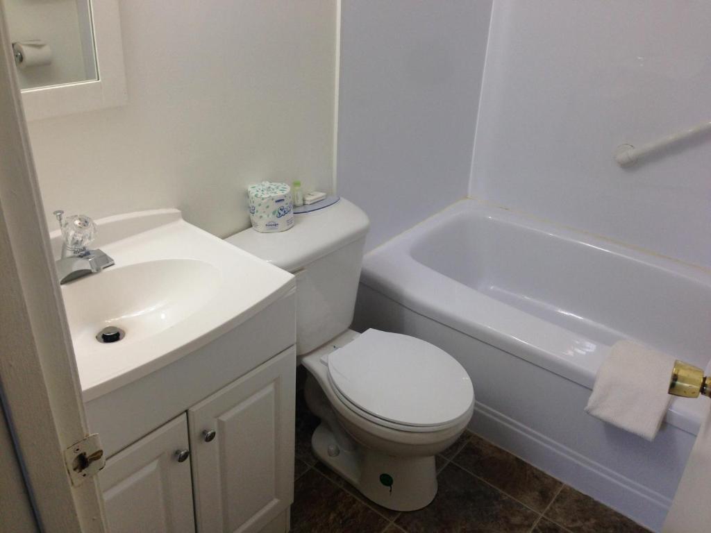 Travelodge By Wyndham Moose Jaw Δωμάτιο φωτογραφία